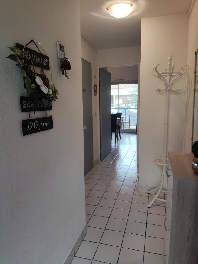 APPARTEMENT AU CALME AVEC PISCINE ET PARKING dans résidence securisée Saint-Jean-de-Monts Exterior foto